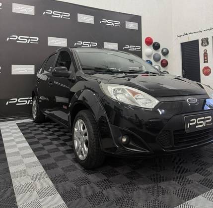 FORD FIESTA 1.6 MPI CLASS HATCH 8V FLEX 4P MANUAL